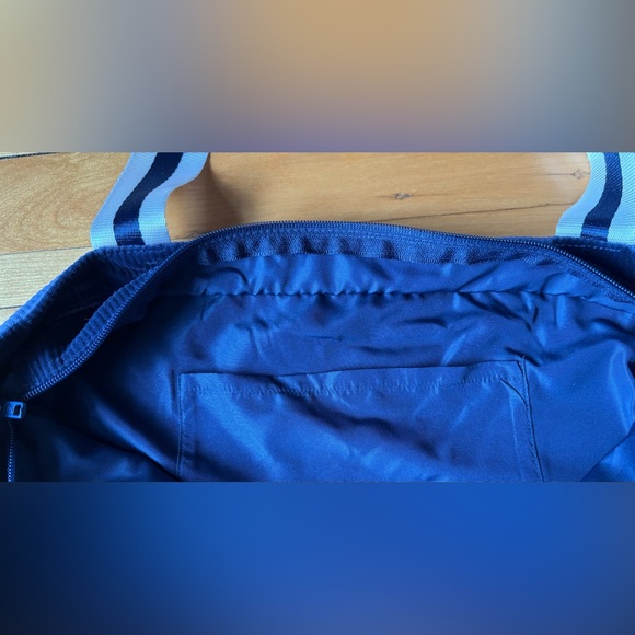 Victoria’s Secret Pink navy blue velour/corduroy nautical look tote bag NWT - Picture 3 of 5